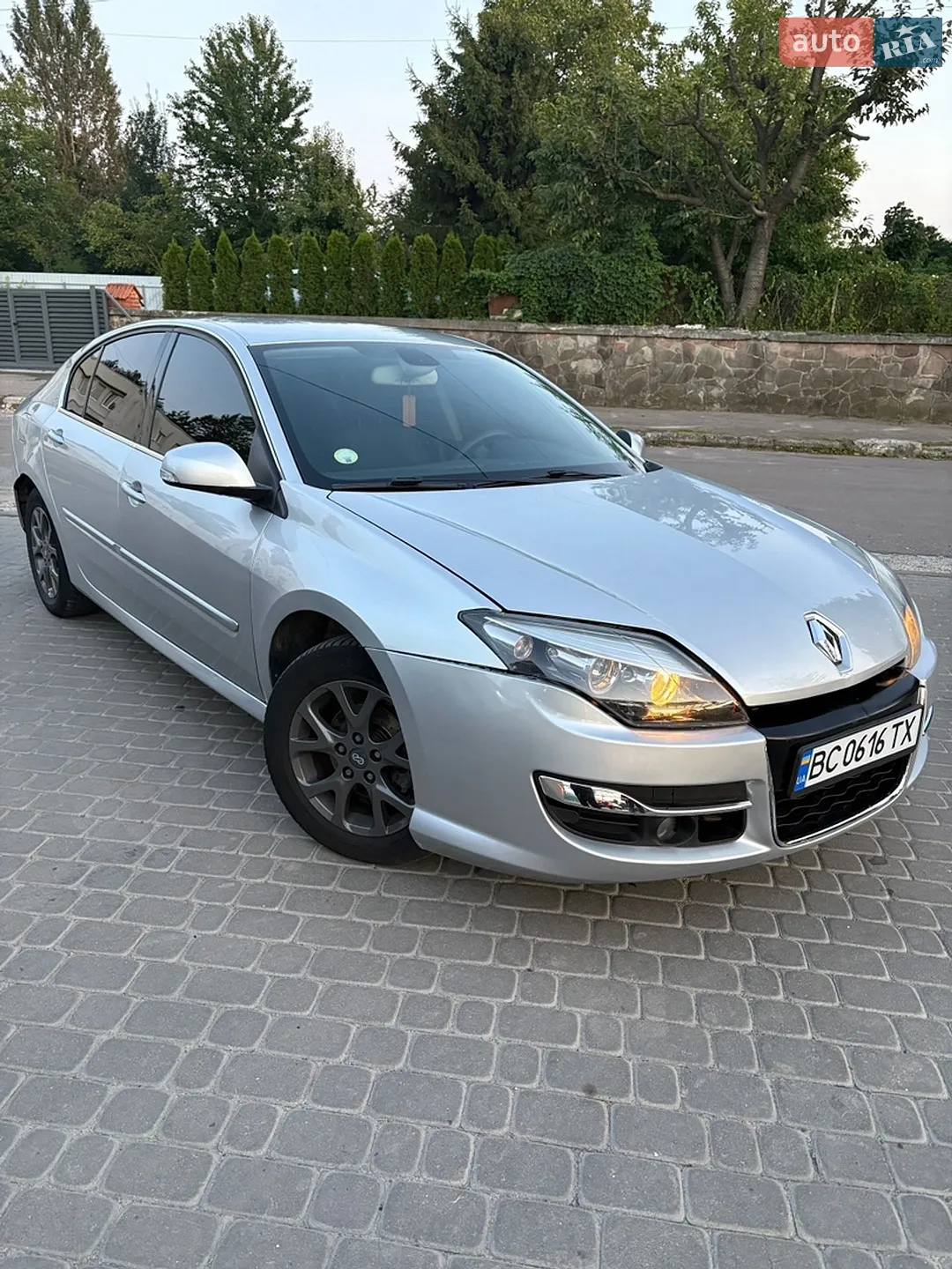 2011 Renault Laguna - мініатюра 2