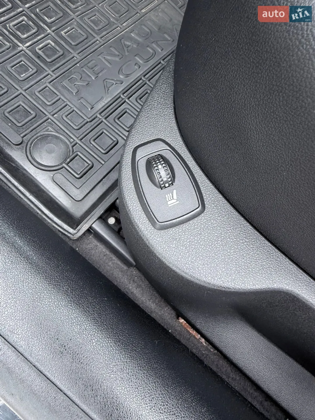 2010 Renault Laguna - мініатюра 21
