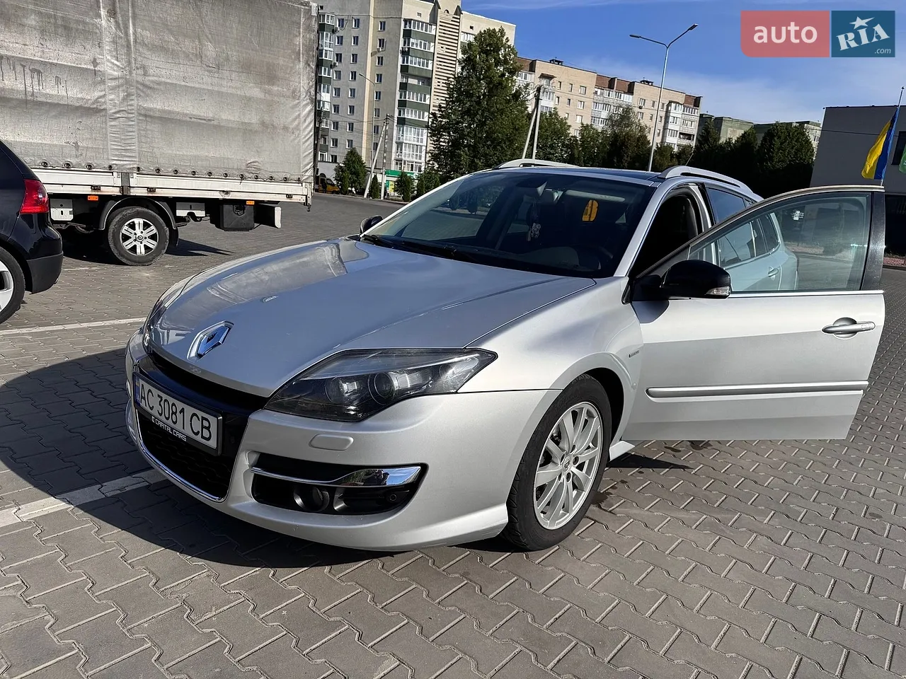 2012 Renault Laguna - мініатюра 34