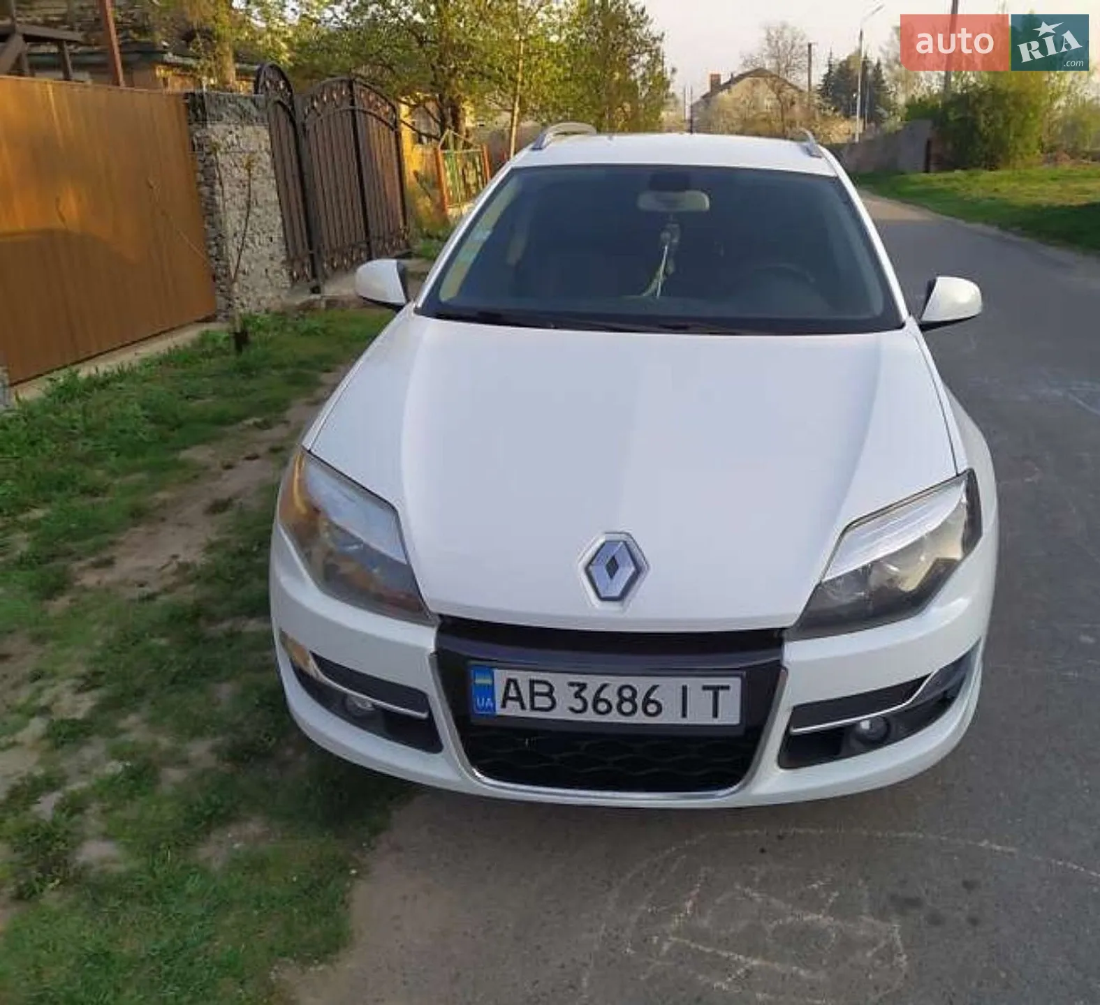 2011 Renault Laguna - мініатюра 2