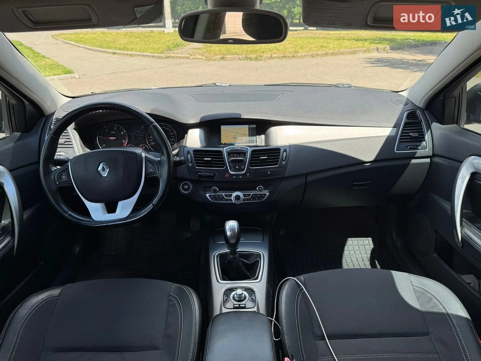 2012 Renault Laguna - мініатюра 18