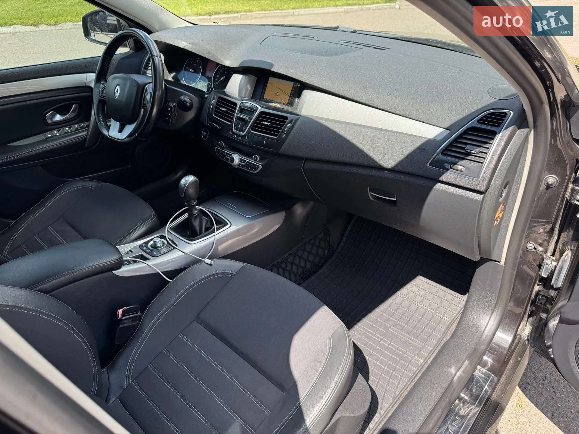 2012 Renault Laguna - мініатюра 24
