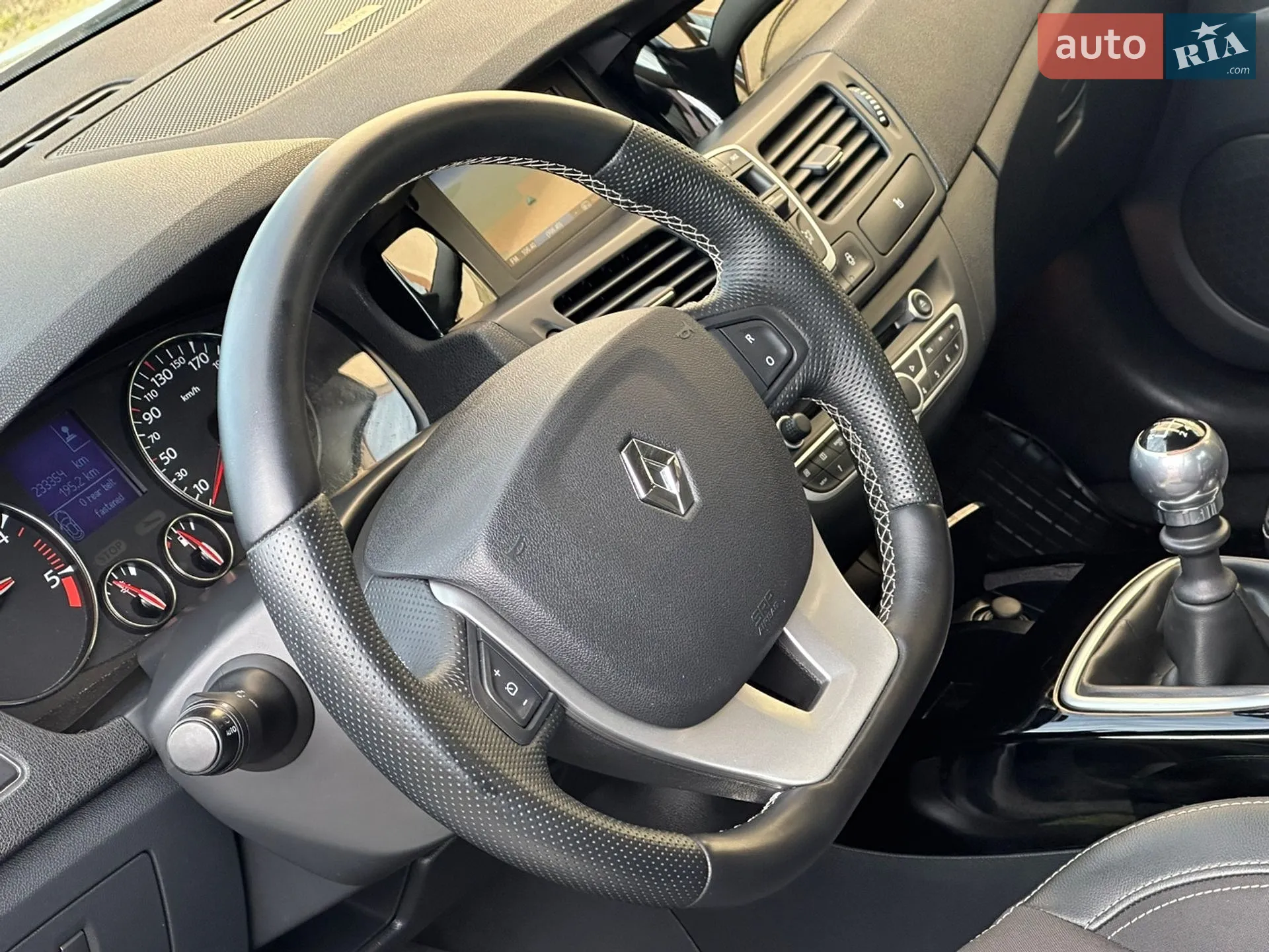2011 Renault Laguna - мініатюра 34
