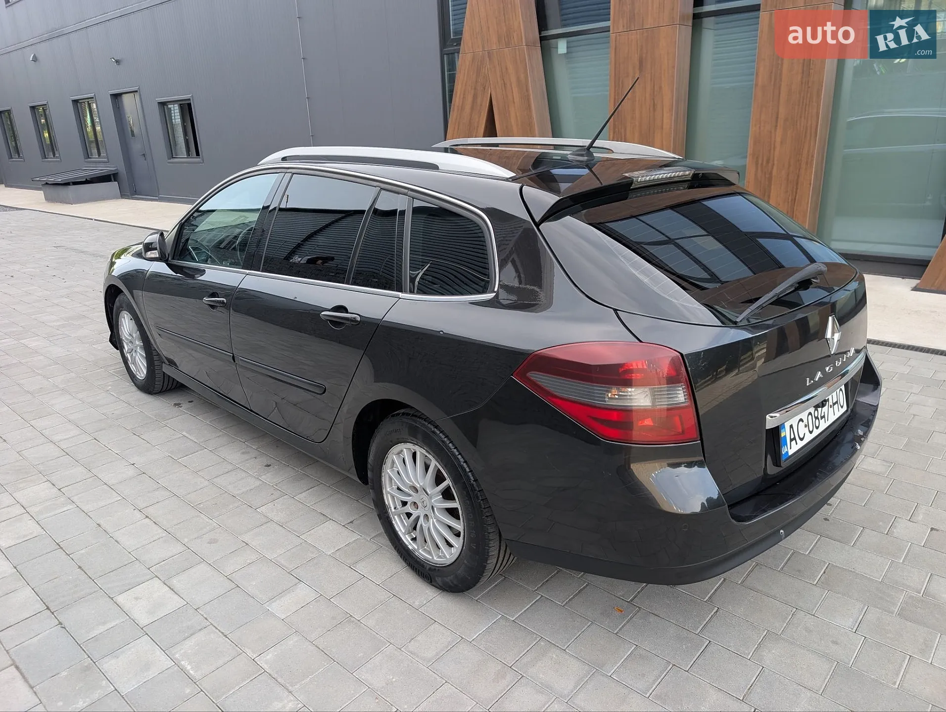 2011 Renault Laguna - мініатюра 27