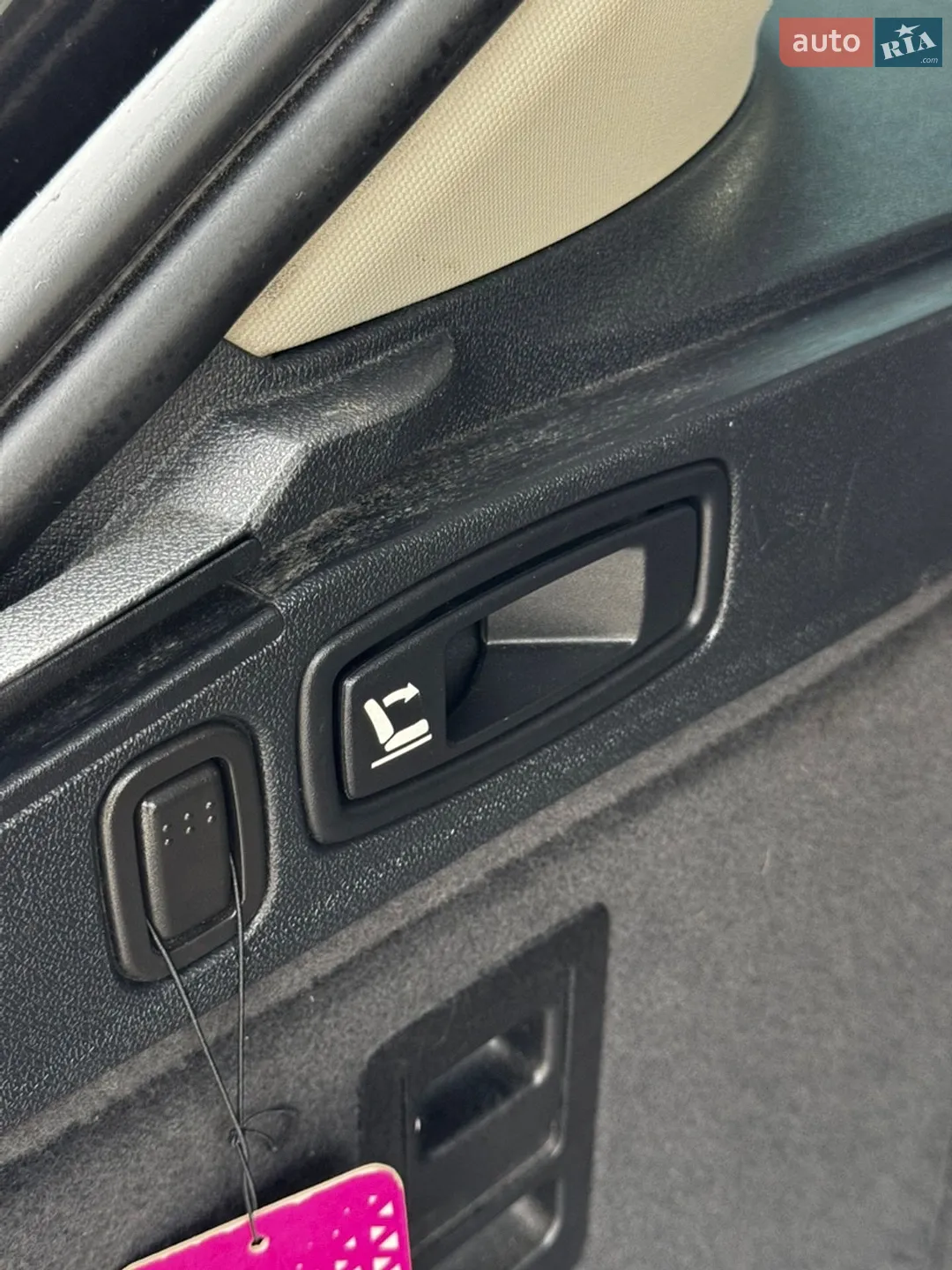 2011 Renault Laguna - мініатюра 27