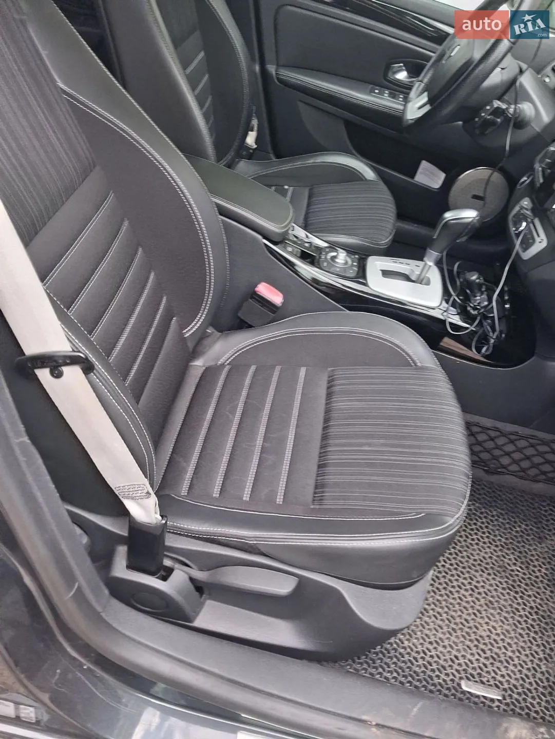 2014 Renault Laguna - мініатюра 9