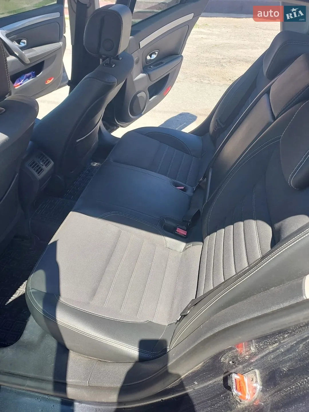 2011 Renault Laguna - мініатюра 5