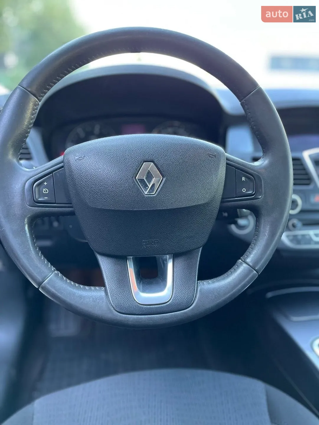 2010 Renault Laguna - мініатюра 20
