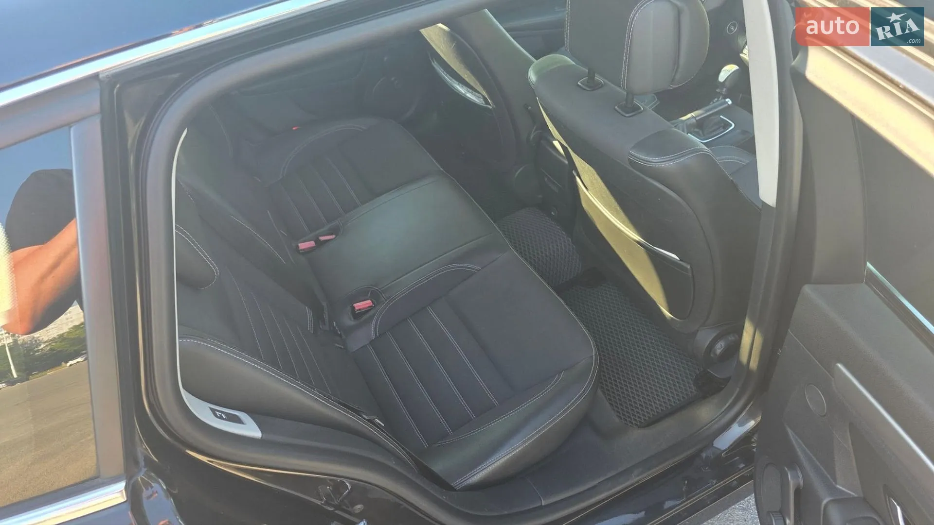 2011 Renault Laguna - мініатюра 14