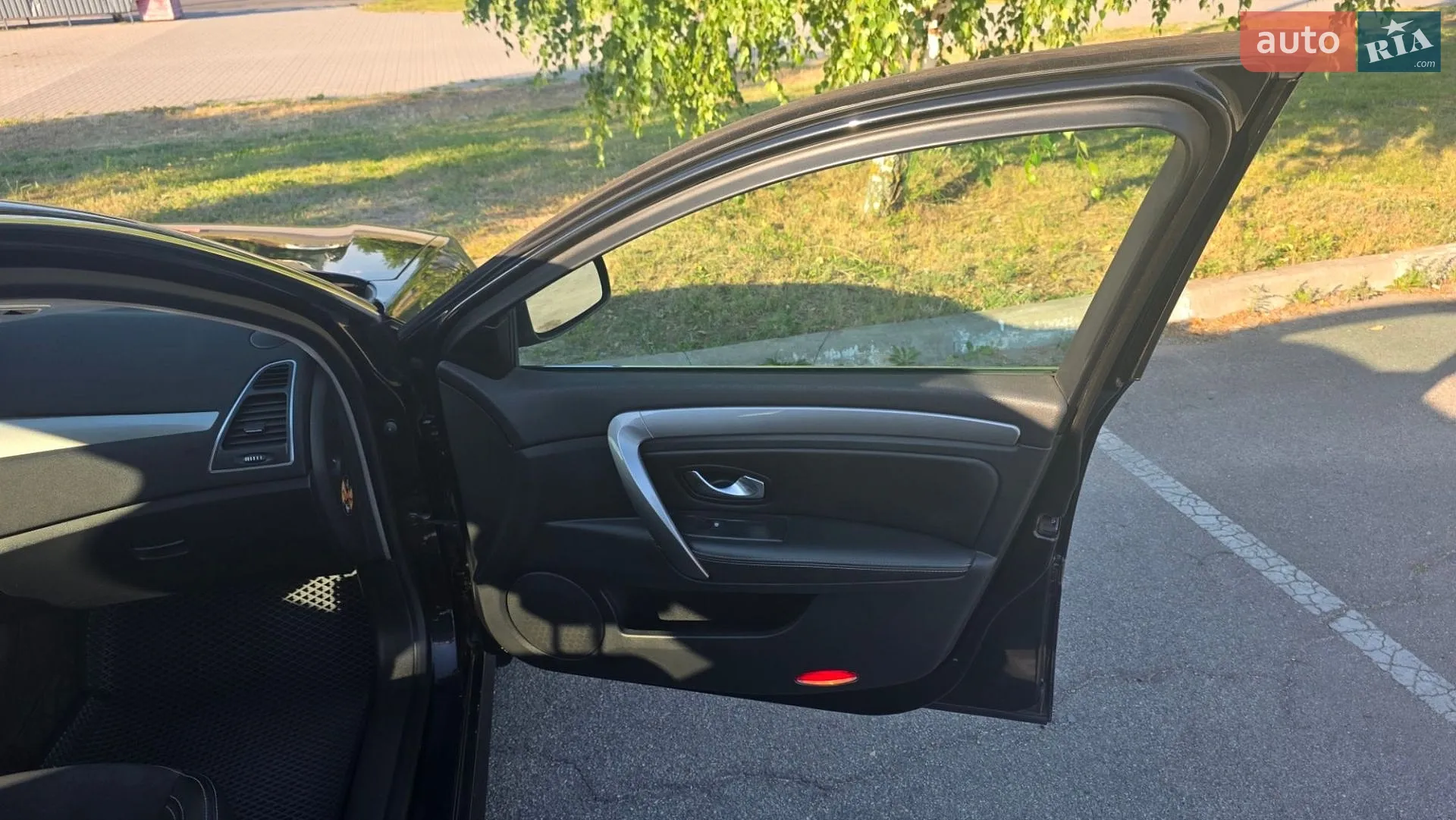 2011 Renault Laguna - мініатюра 19