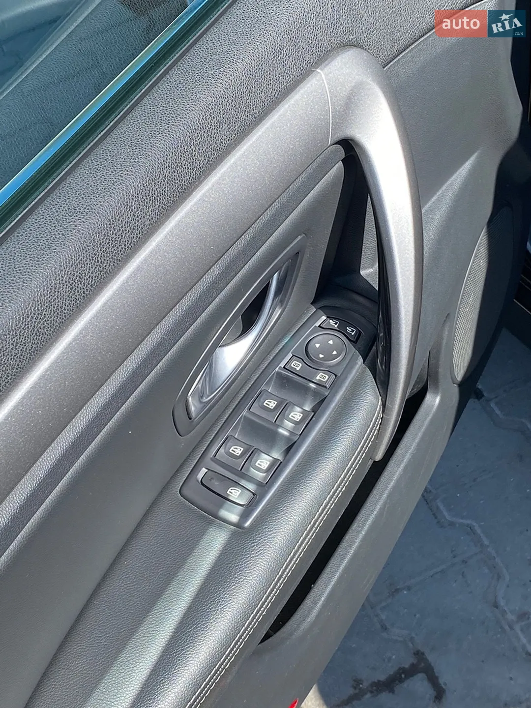 Renault Laguna 2010 VIN VF1KTD20644076474 фото оголошення 13 з 17