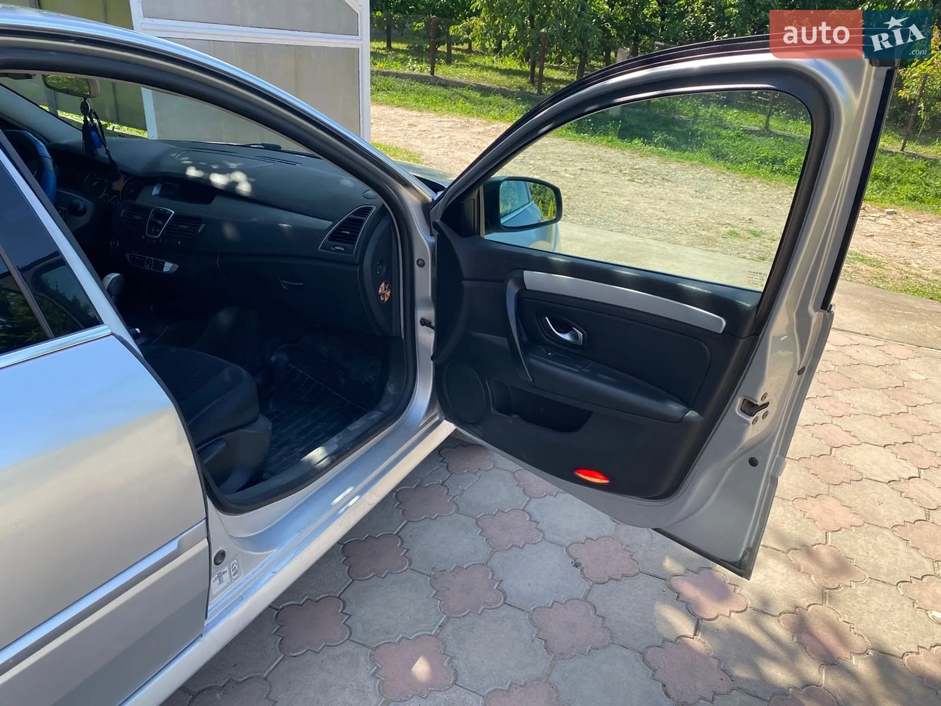 2011 Renault Laguna - мініатюра 16