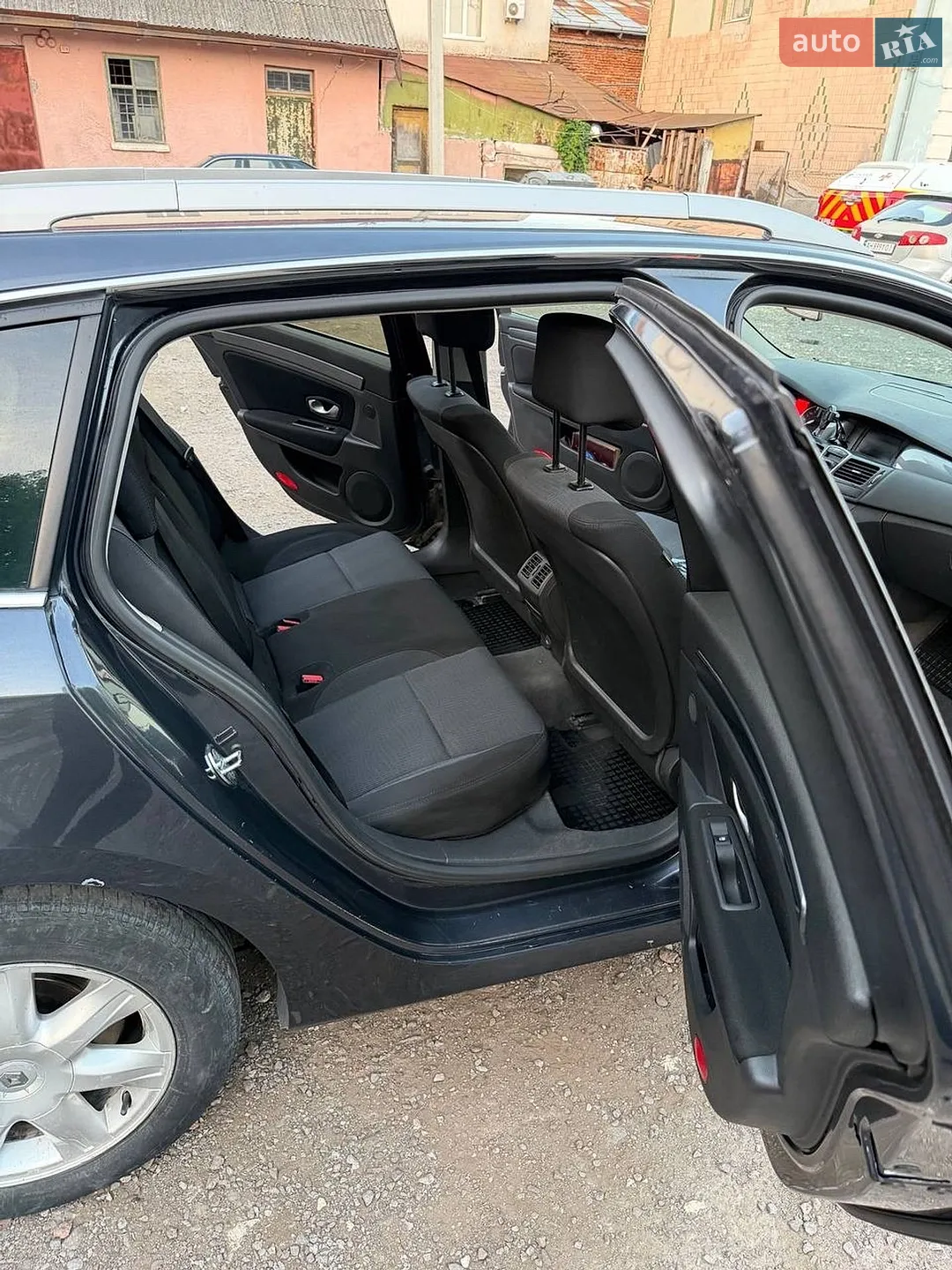 2010 Renault Laguna - мініатюра 5