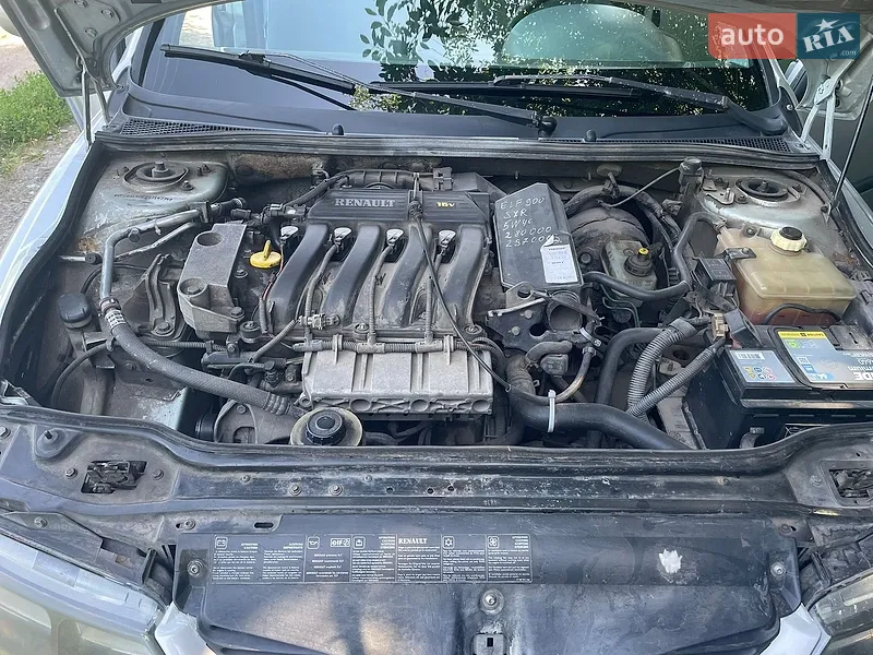 Renault Laguna 2001 VIN VF1B5640E23714734 фото оголошення 14 з 44