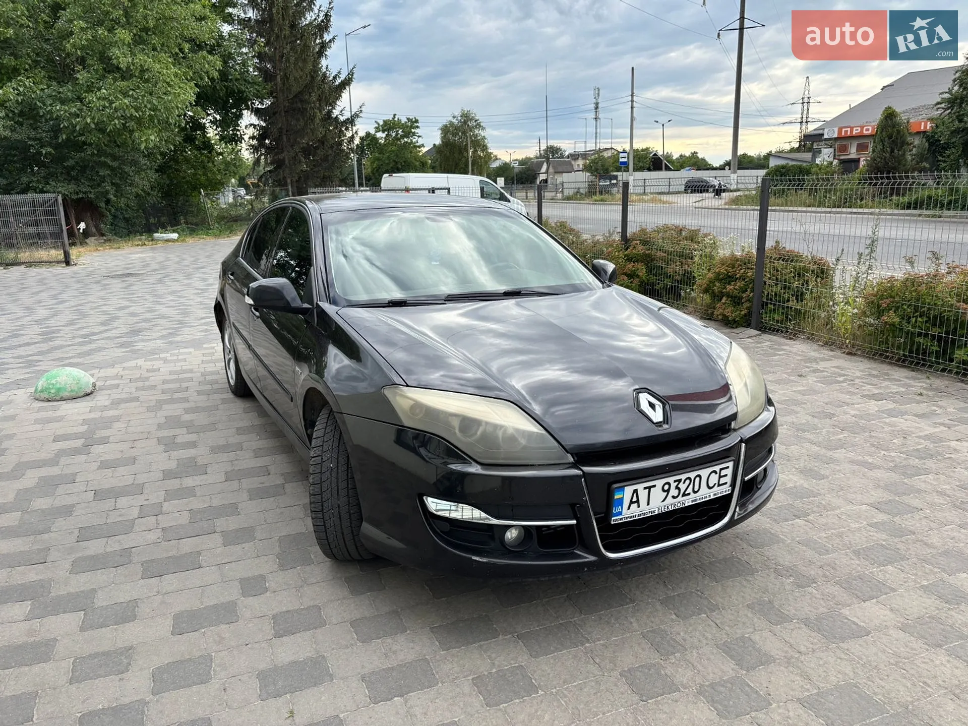 2011 Renault Laguna - мініатюра 2