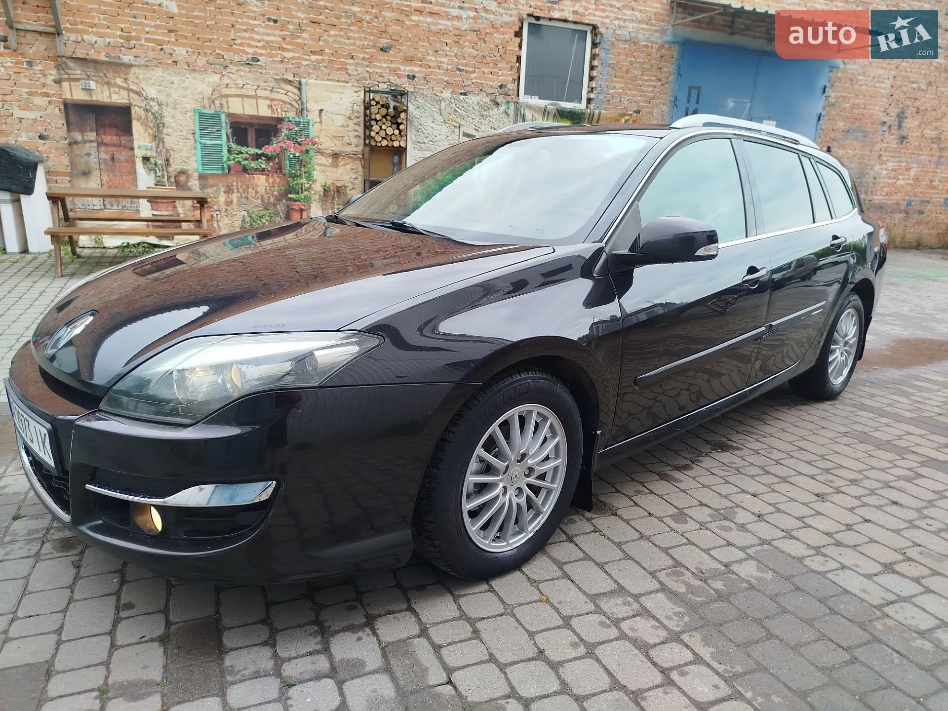 2012 Renault Laguna - фото 1