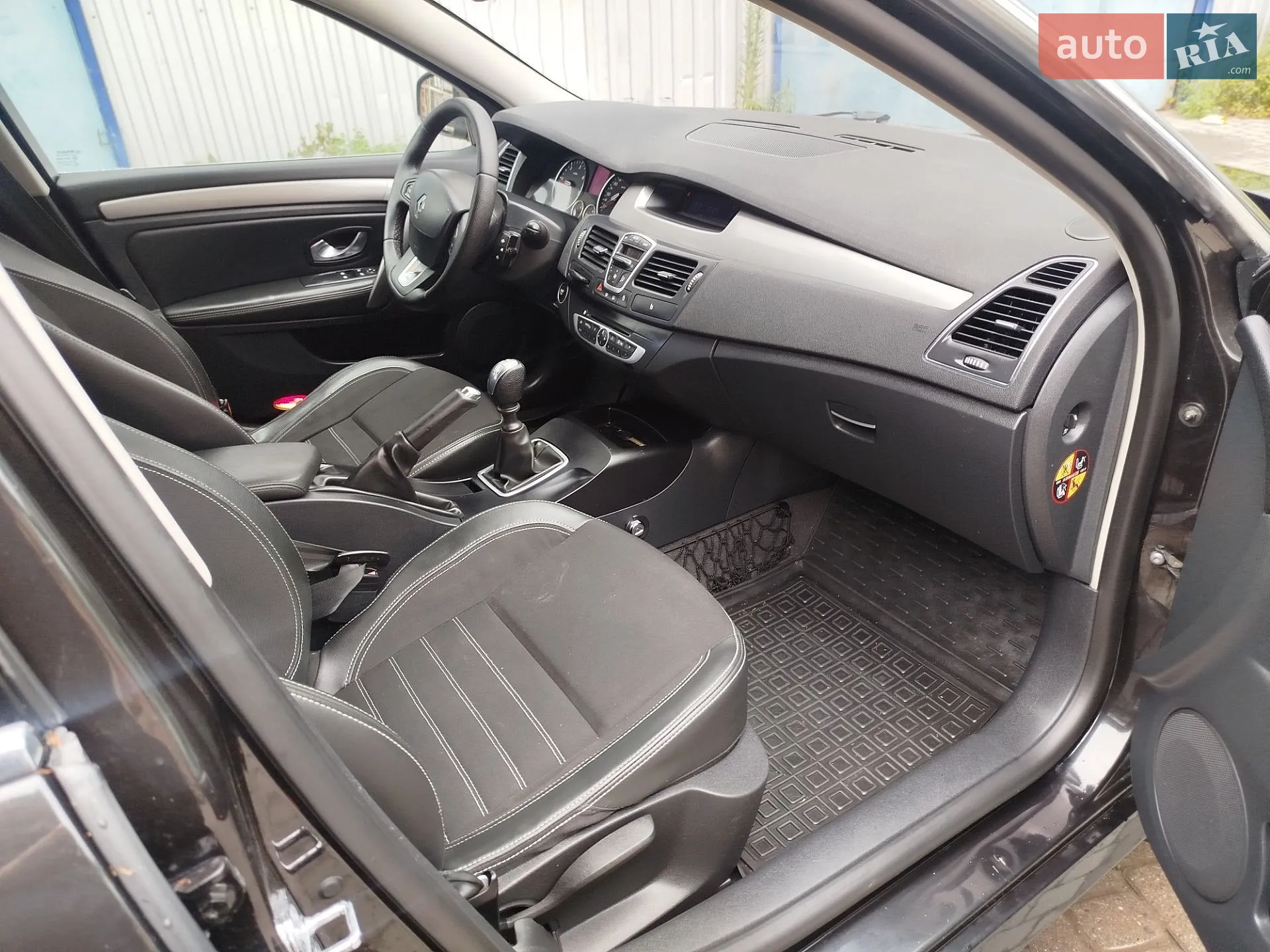 2012 Renault Laguna - мініатюра 25