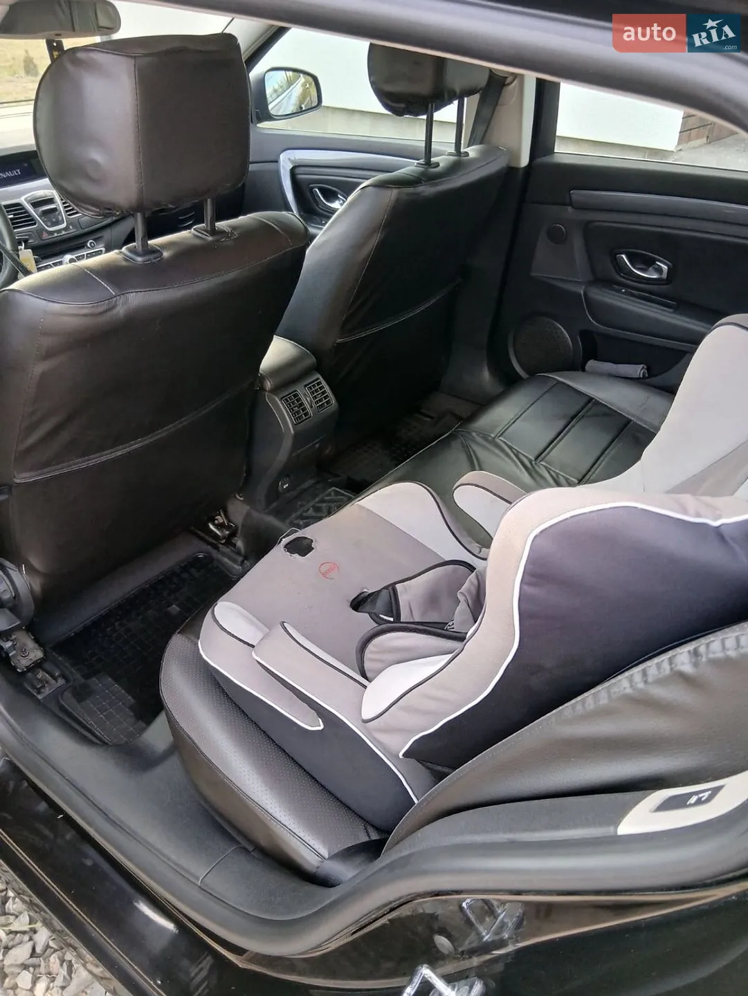 2010 Renault Laguna - мініатюра 4