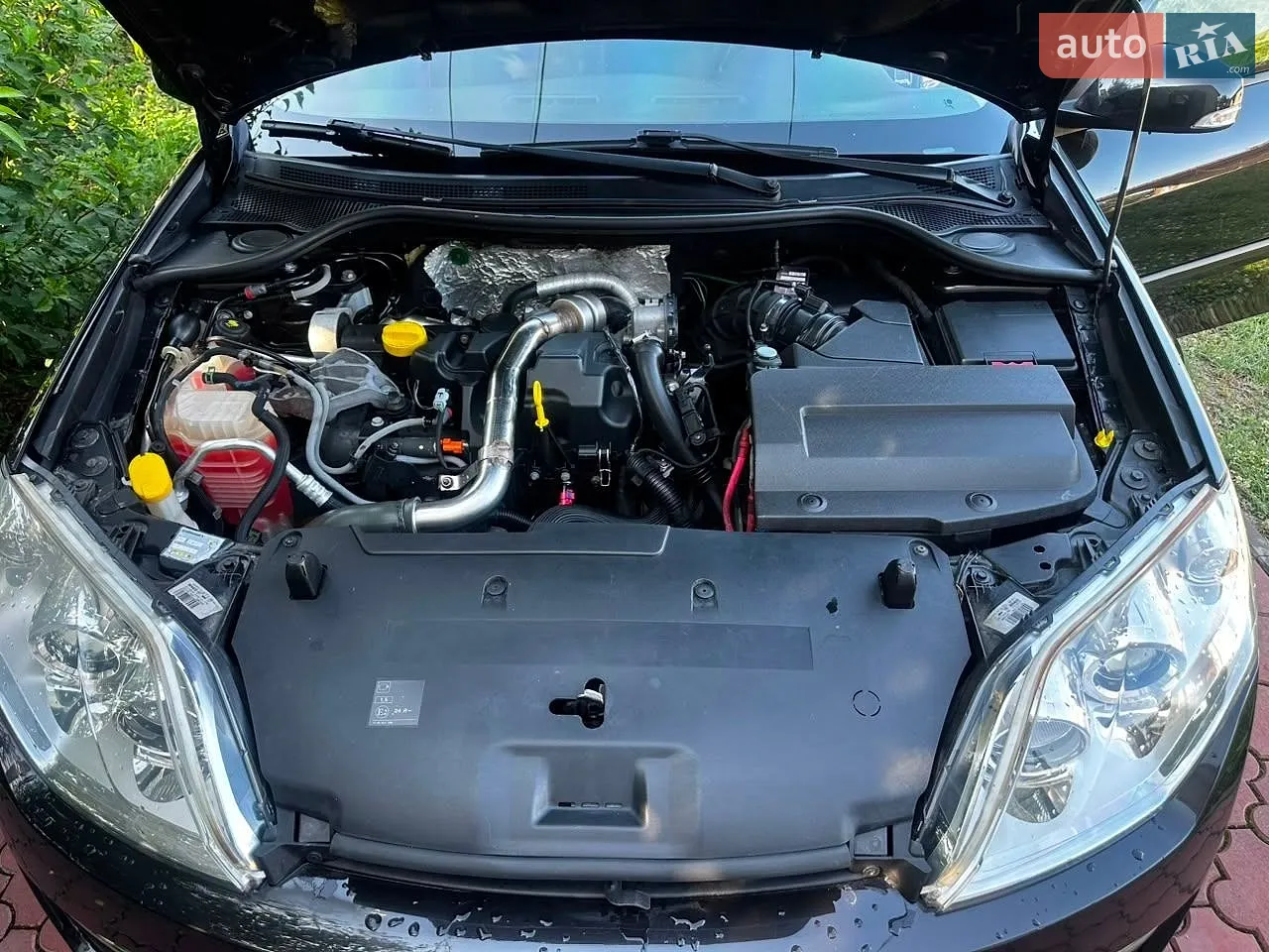 2010 Renault Laguna - мініатюра 34