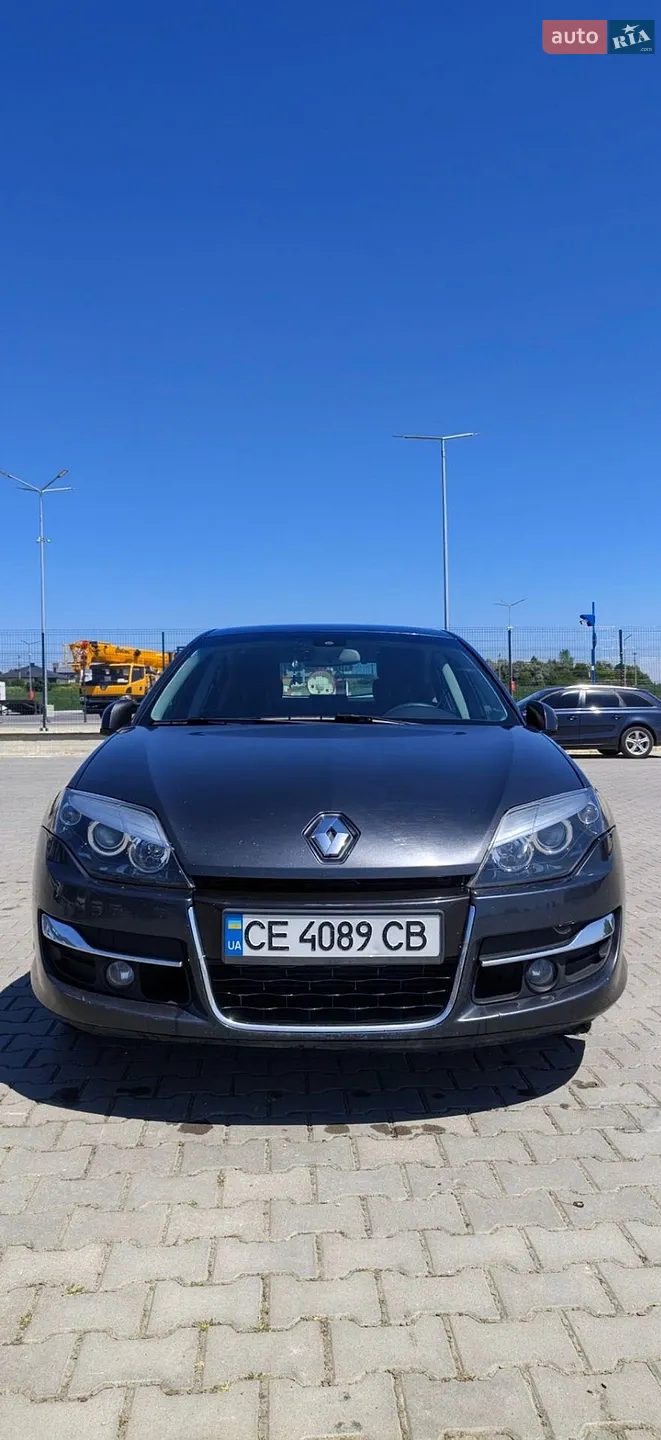 2011 Renault Laguna - фото 1