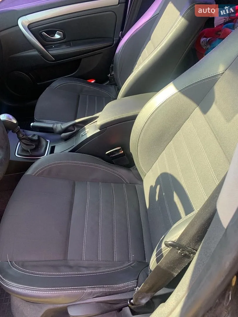 2010 Renault Laguna - мініатюра 10