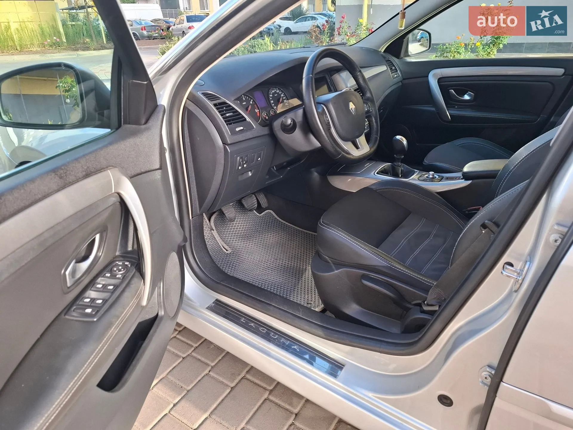 2011 Renault Laguna - мініатюра 11