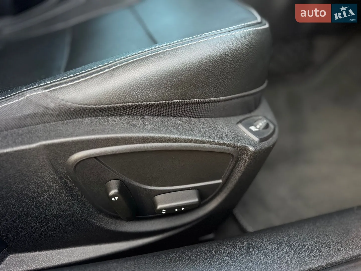 2011 Renault Laguna - мініатюра 29