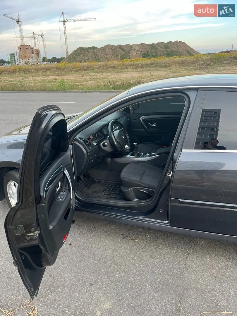 2010 Renault Laguna - мініатюра 11
