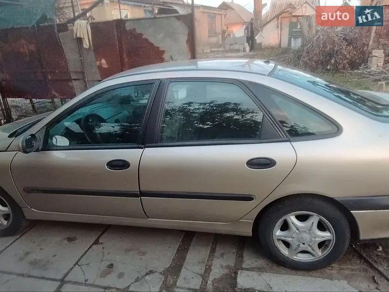 Renault Laguna