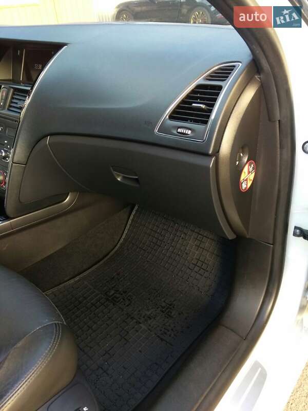 Седан Renault Latitude 2014 в Ровно