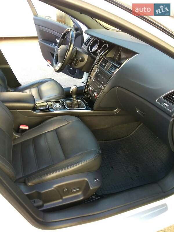 Седан Renault Latitude 2014 в Ровно