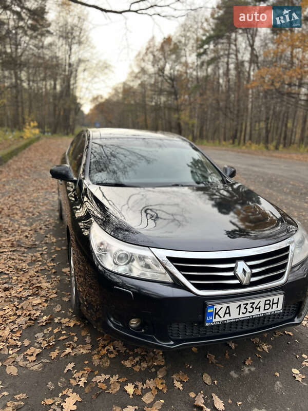 Седан Renault Latitude 2012 в Луцке