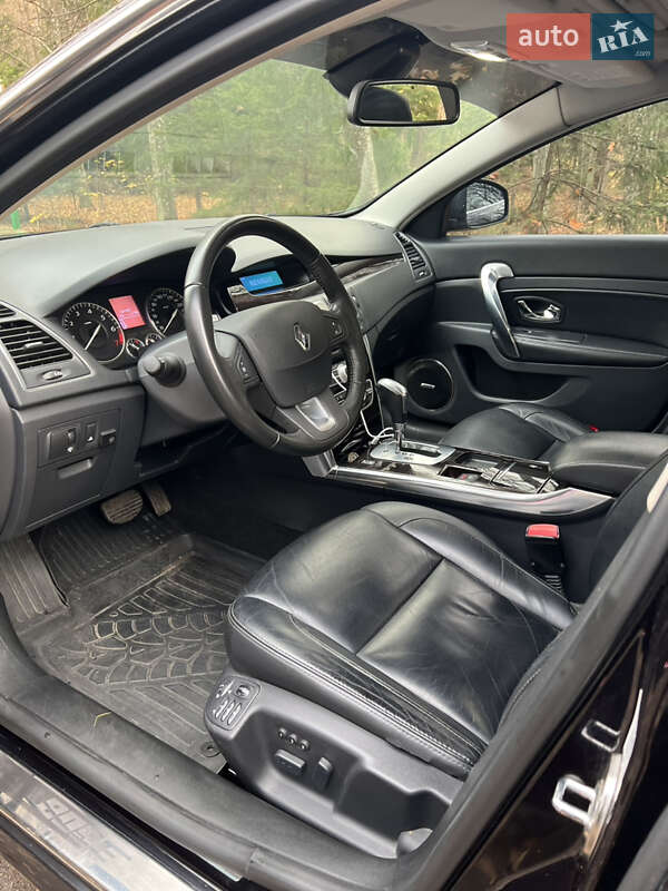 Седан Renault Latitude 2012 в Луцке