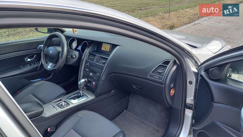Седан Renault Latitude 2011 в Виннице