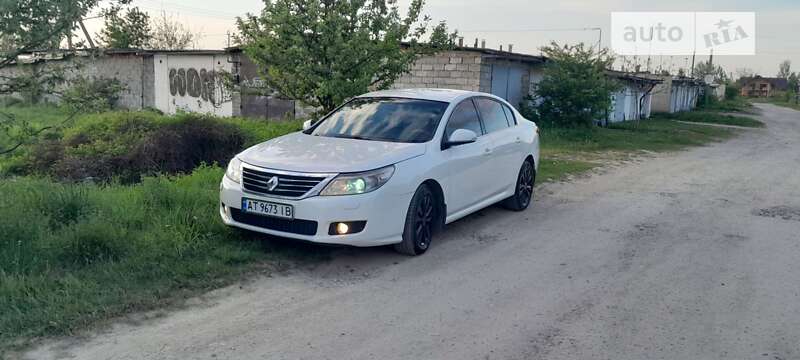 Седан Renault Latitude 2012 в Богородчанах