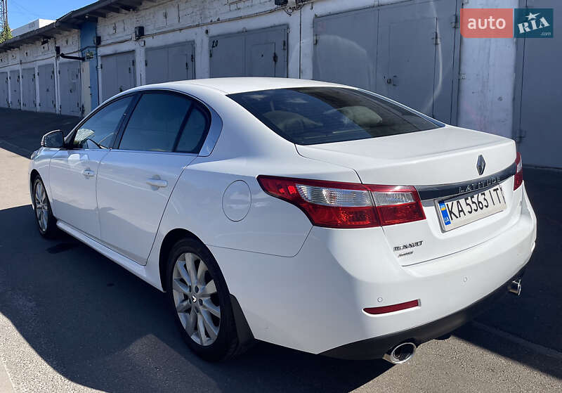 Седан Renault Latitude 2013 в Києві