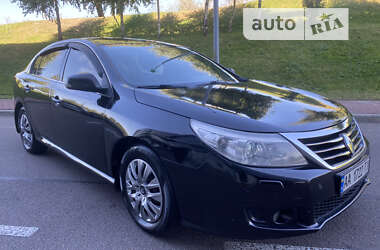 Седан Renault Latitude 2011 в Киеве