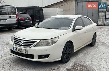 Седан Renault Latitude 2012 в Львове