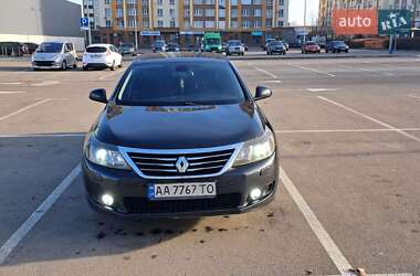 Седан Renault Latitude 2011 в Києві