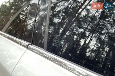Седан Renault Latitude 2011 в 