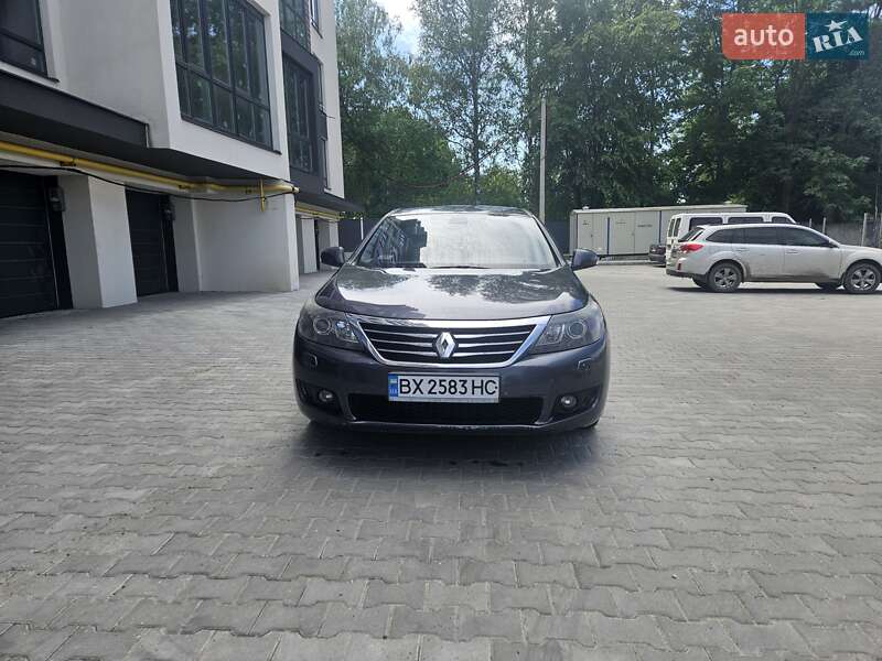 Седан Renault Latitude 2011 в Хмельницком