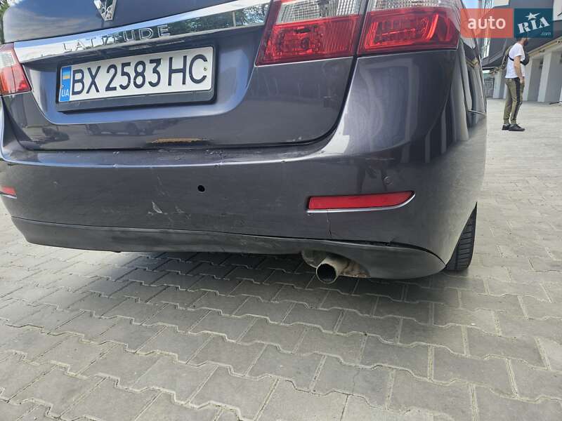 Седан Renault Latitude 2011 в Хмельницком