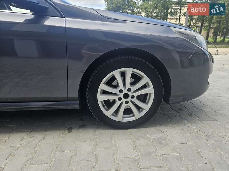 Седан Renault Latitude 2011 в Хмельницком