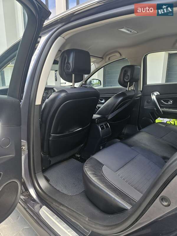 Седан Renault Latitude 2011 в Хмельницком