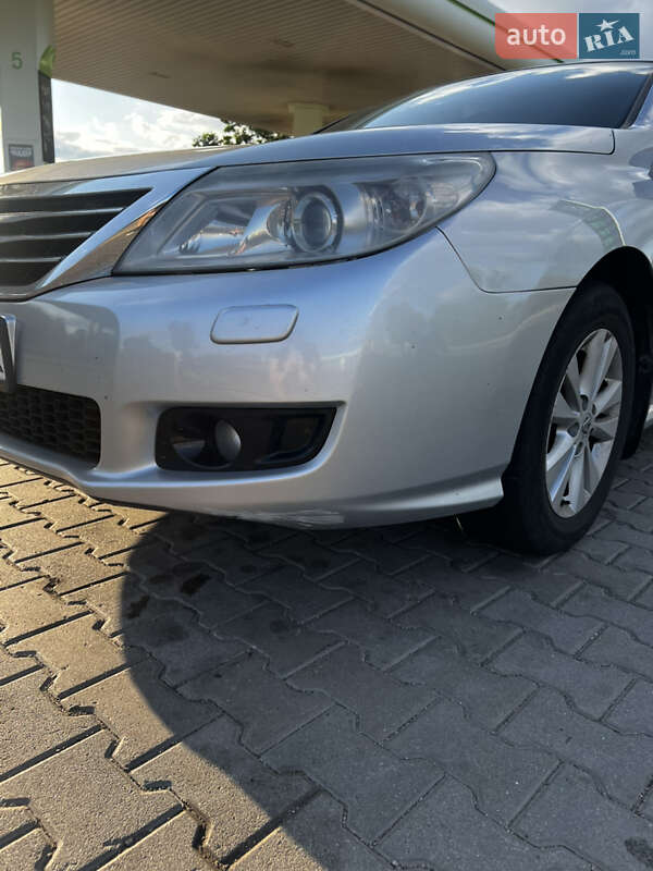 Седан Renault Latitude 2011 в Дніпрі