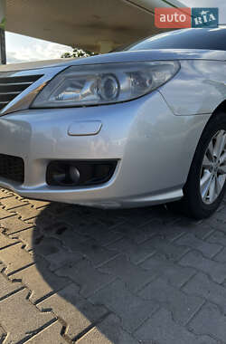 Седан Renault Latitude 2011 в 