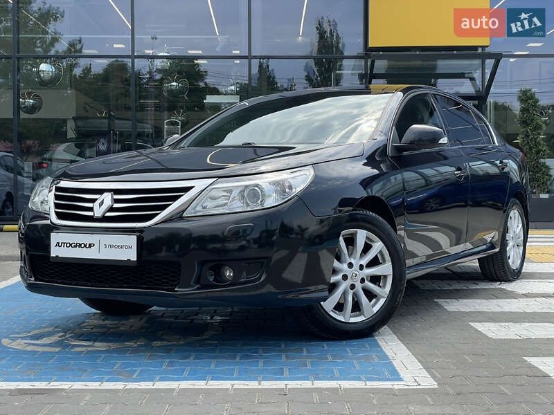 Renault Latitude 2011