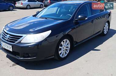 Седан Renault Latitude 2011 в Березанці