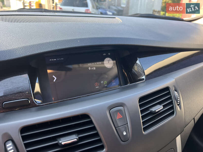 Седан Renault Latitude 2018 в Житомире