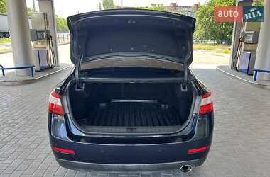Седан Renault Latitude 2011 в 